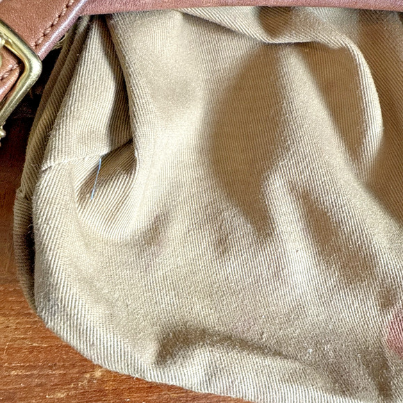 Vintage Coach Legacy Court‎ 9217 Perforated Leather Hobo Shoulder Bag Purse - Picture 15 of 15